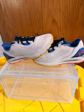 Under Armour White Running Sneakers with Blue and Yellow HOVR 5 running shoes,
